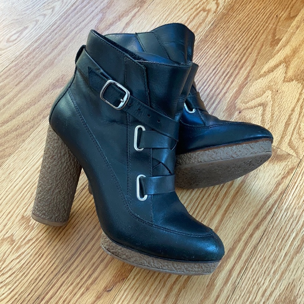 Loeffler Randall boots size 7